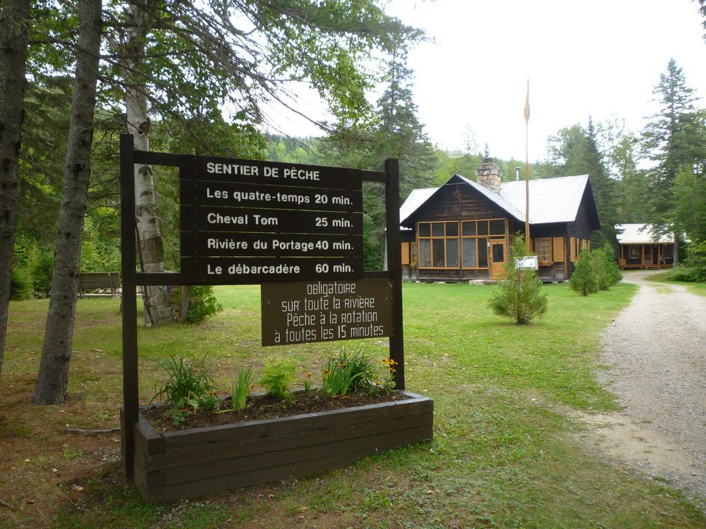 Riviere Petit Saguenay Villa Kültér fotó