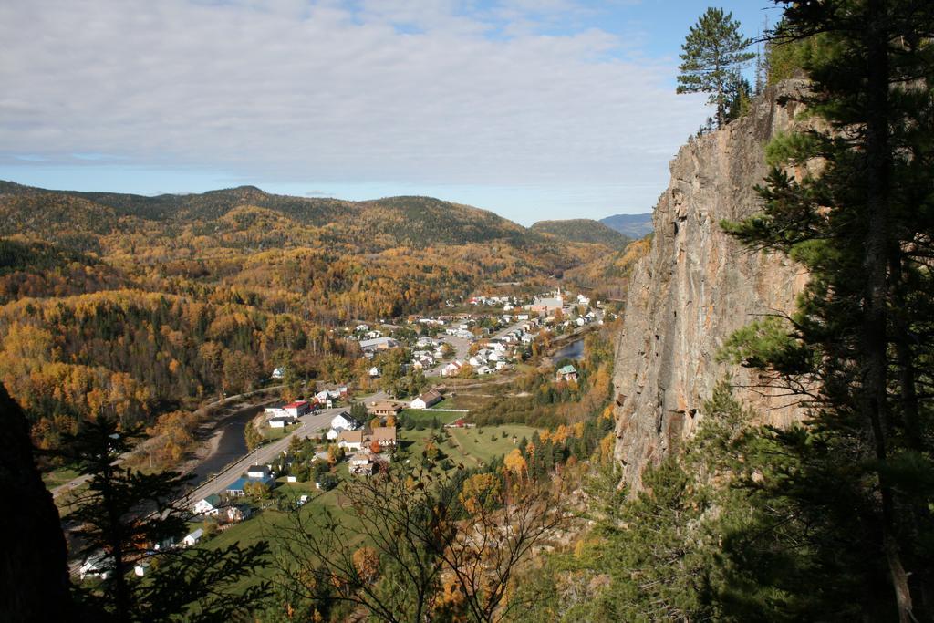 Riviere Petit Saguenay Villa Kültér fotó